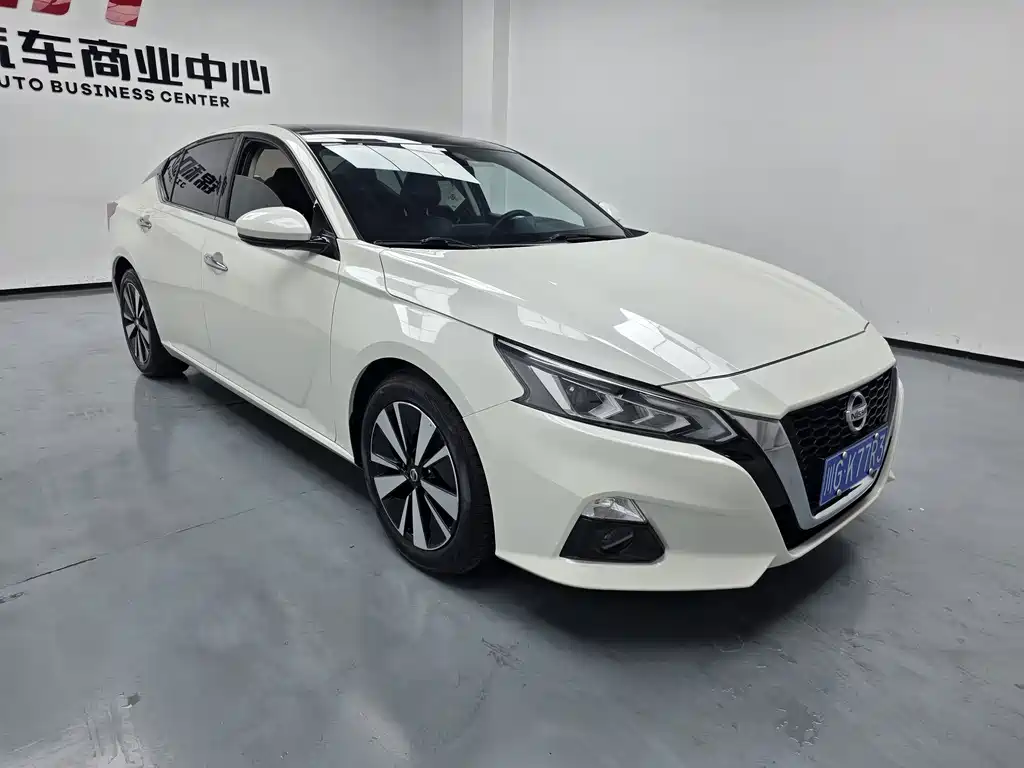 Nissan Teana — миниатюра 3