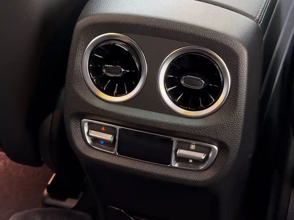 Mercedes-Benz G-Class — миниатюра 29
