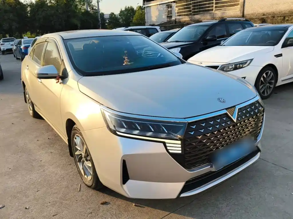 Venucia D60 — миниатюра 4