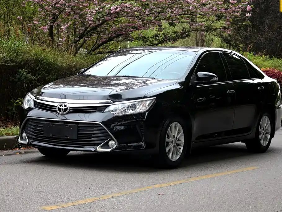 Toyota Camry 2017