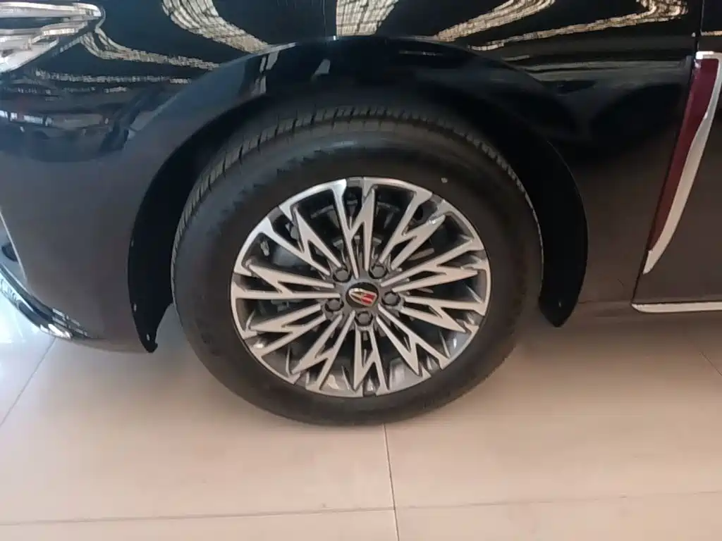 Hongqi Hongqi H5 — миниатюра 23