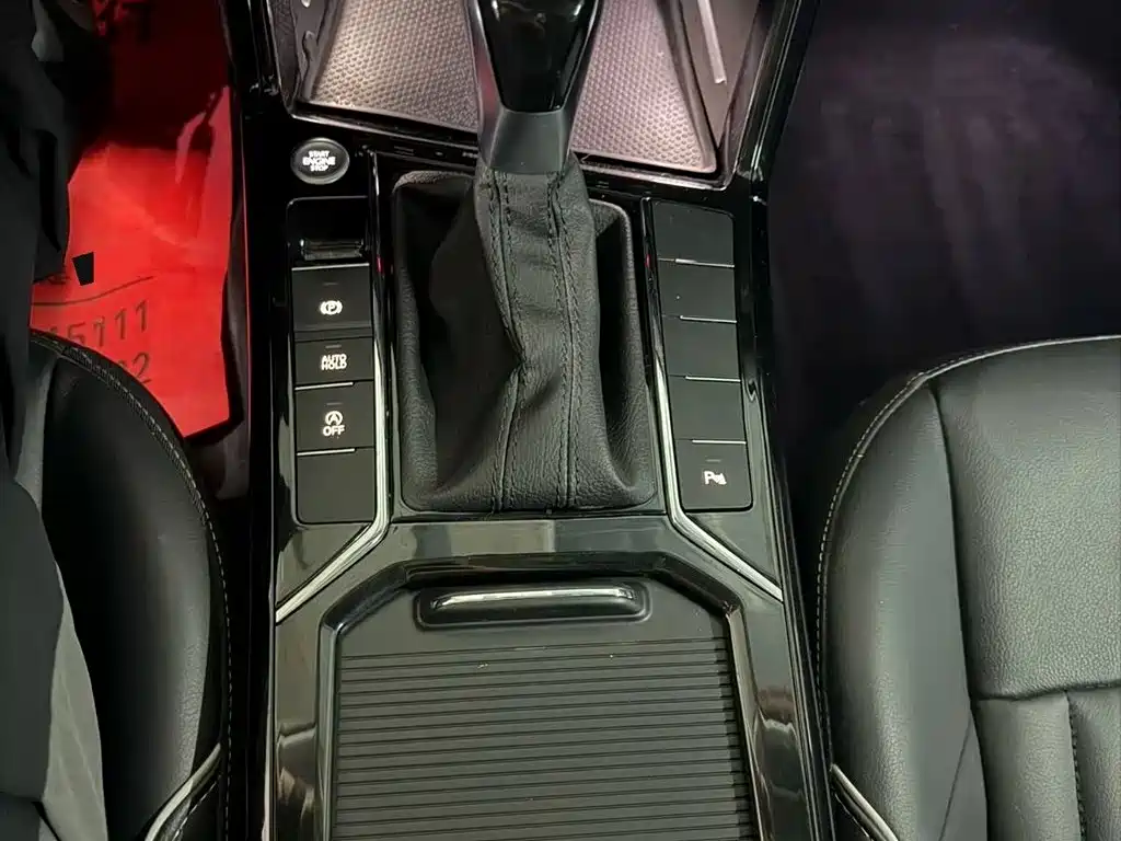 Volkswagen Passat — миниатюра 12