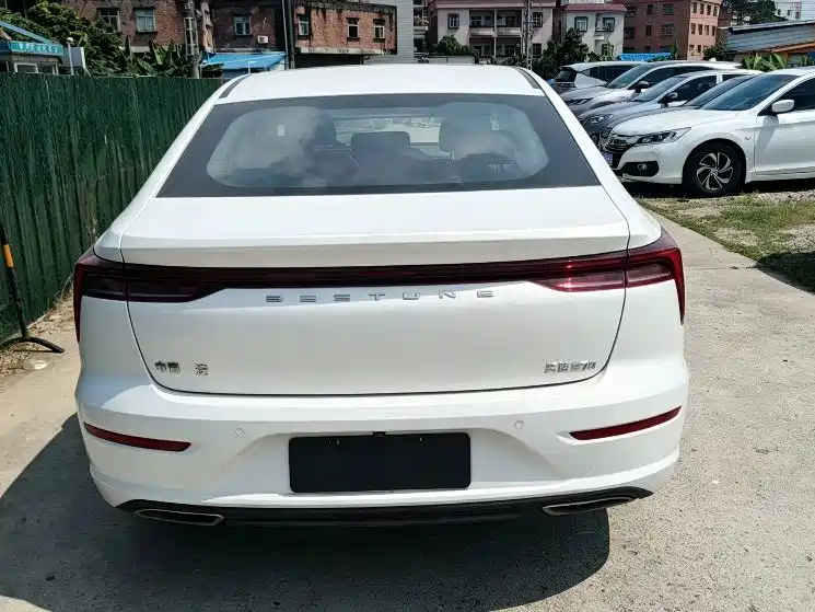 Bestune B70 — миниатюра 8