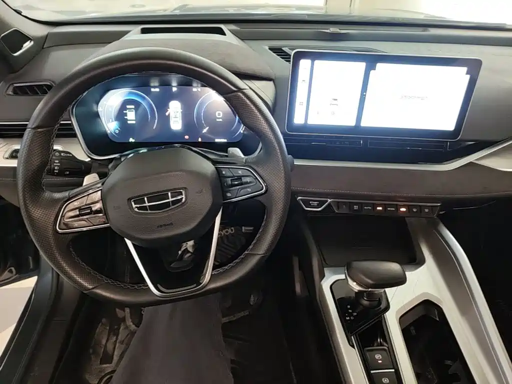 Geely Xingrui — миниатюра 10