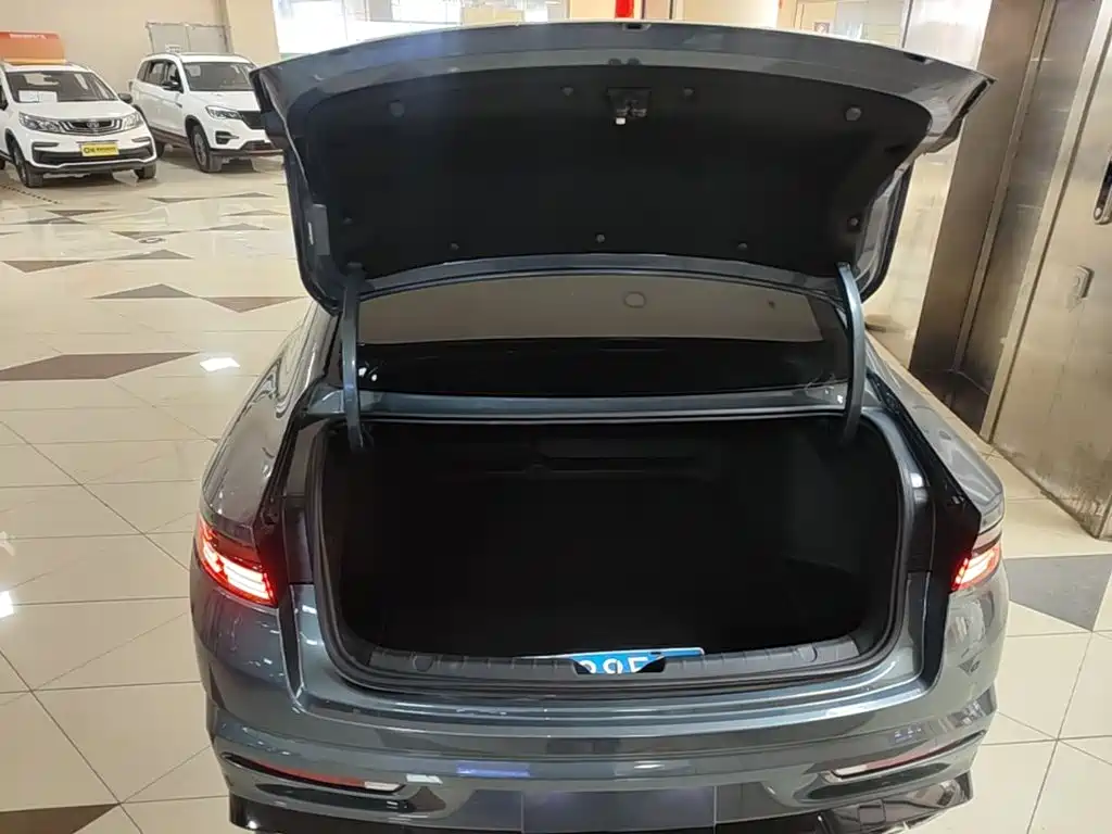 Geely Xingrui — миниатюра 19