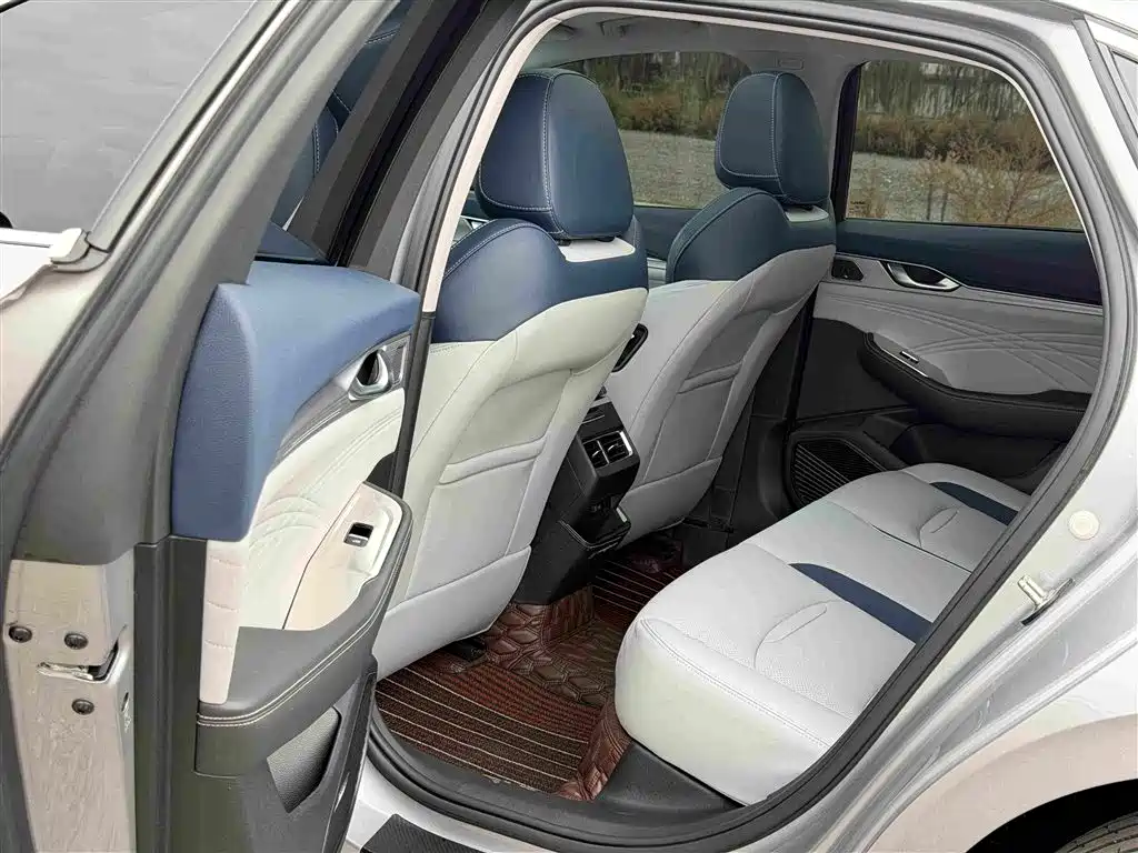 Geely Xingrui — миниатюра 8