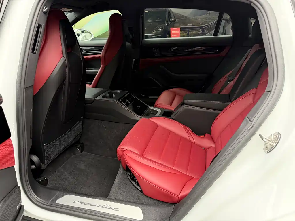 Porsche Panamera — миниатюра 19