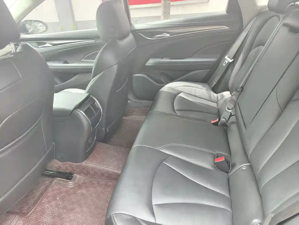 Buick LaCrosse — миниатюра 8