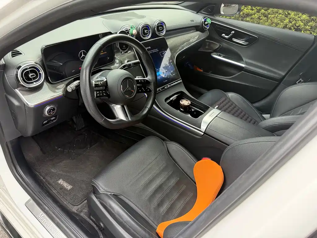 Mercedes-Benz C-Class — миниатюра 5