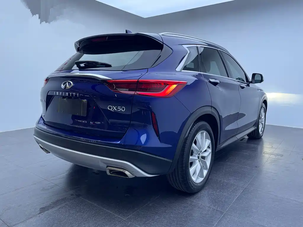 INFINITI  QX50