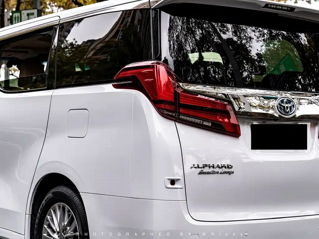 Toyota Alphard — фотографии объявления, Фото 18