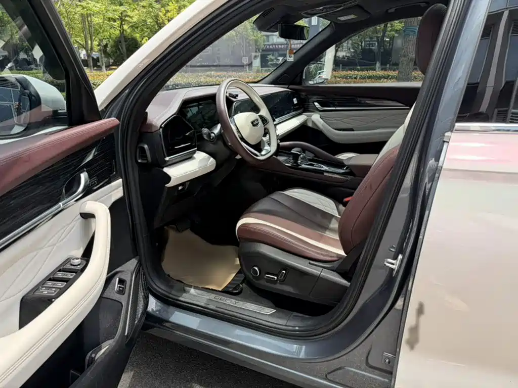 Geely Xingyue L — миниатюра 10