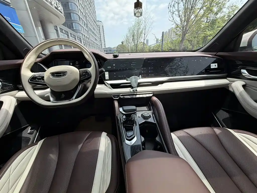 Geely Xingyue L — миниатюра 14