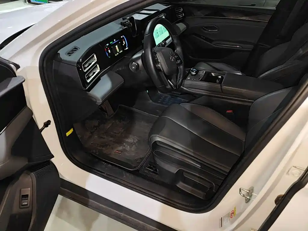 BYD Qin L — миниатюра 12