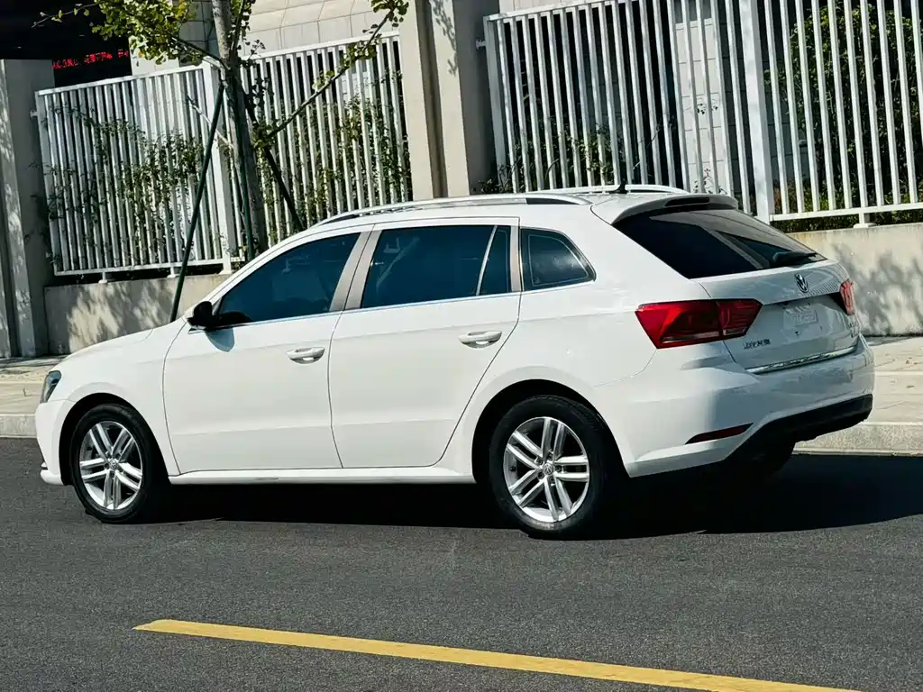 Volkswagen Gran Lavida — миниатюра 3