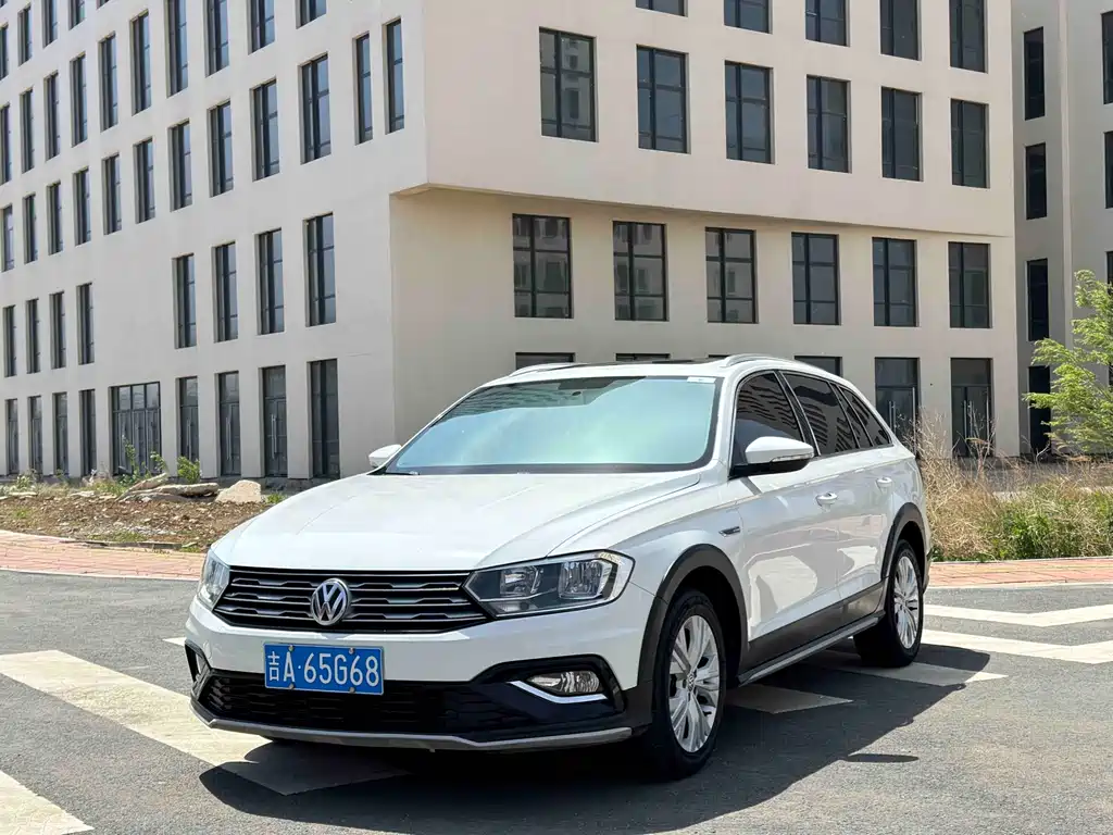 Купить Volkswagen C-Trek