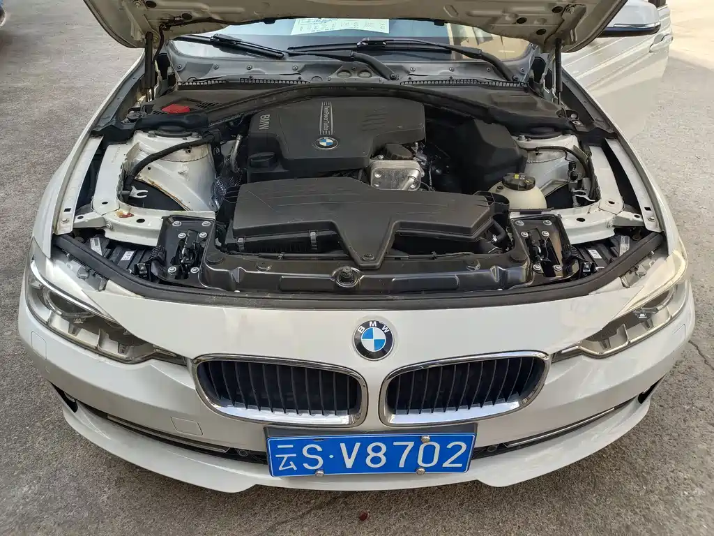 BMW 3 Series — миниатюра 15