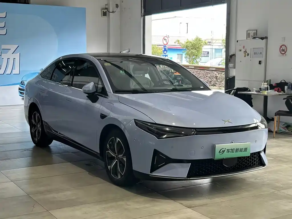 XPeng P5 — миниатюра 3