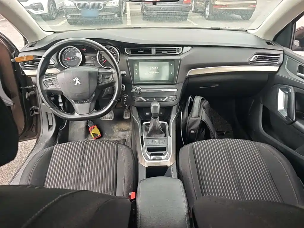 Peugeot 408 — миниатюра 10