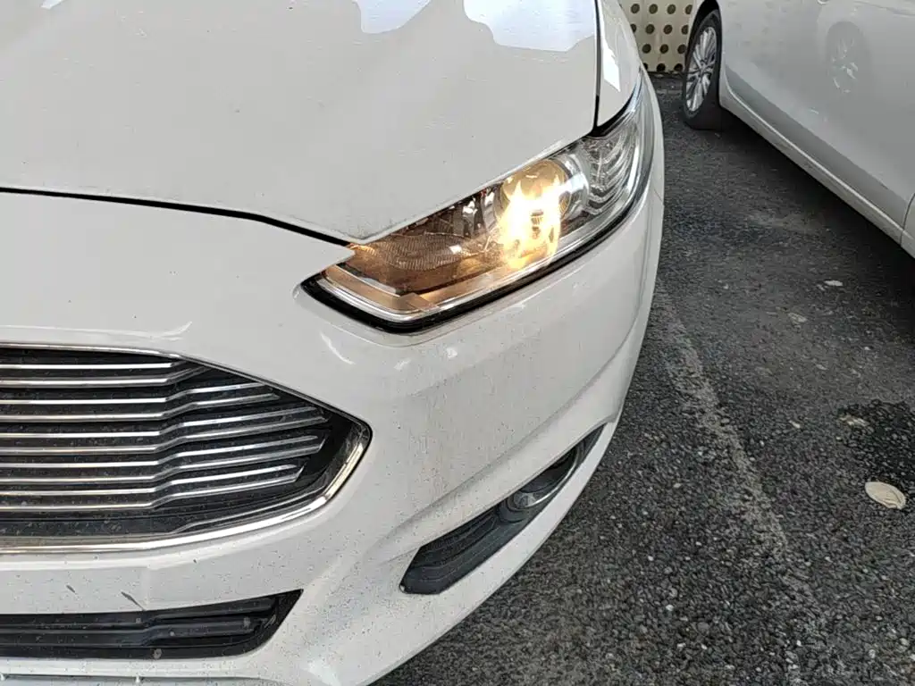 Ford Mondeo — миниатюра 24