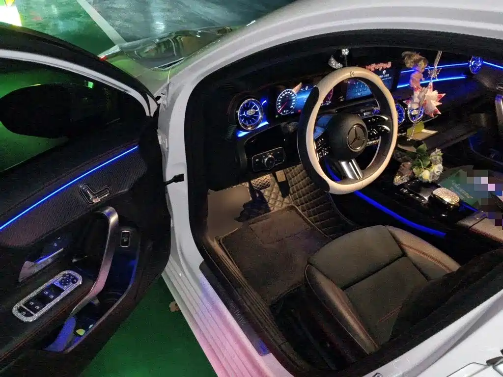 Mercedes-Benz A-Class — миниатюра 12