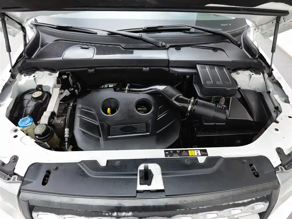 Land Rover 2 012 2.0T Si4 SE