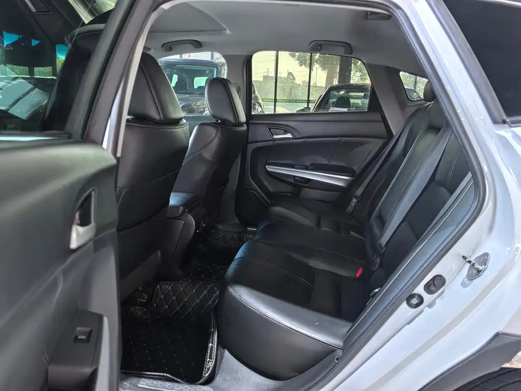 Honda Crosstour — миниатюра 10
