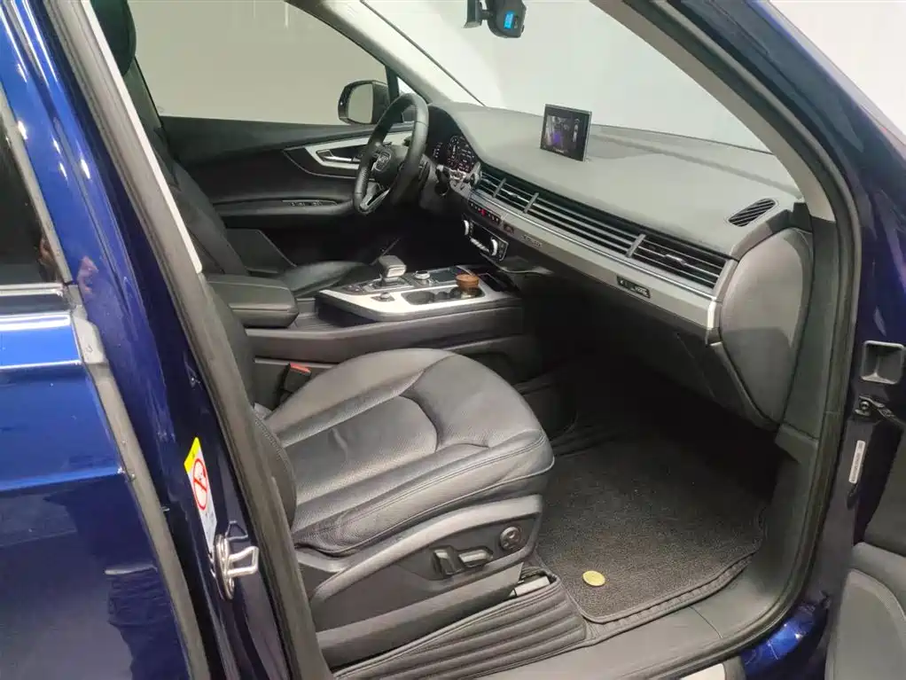 Audi Q7 — миниатюра 19