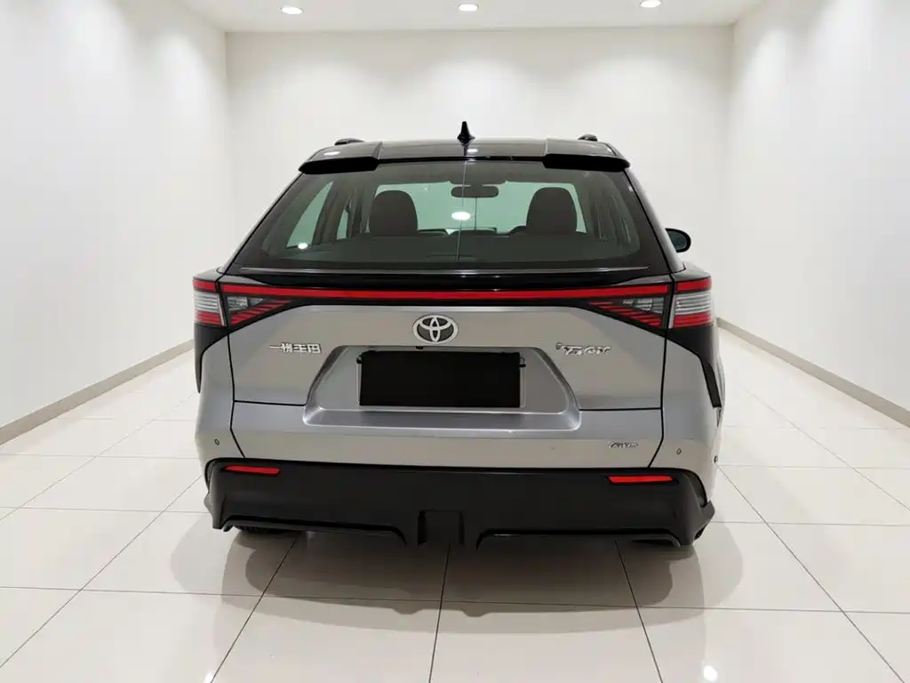 Toyota bZ4X — миниатюра 5