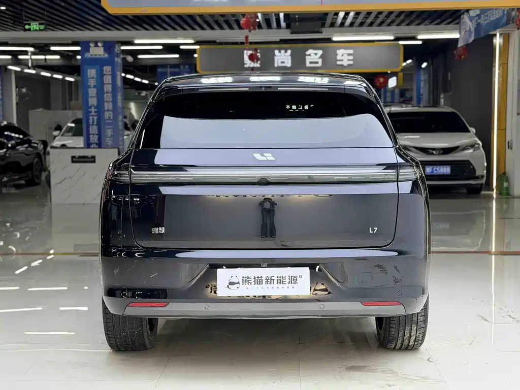 Li Auto IDEAL L7