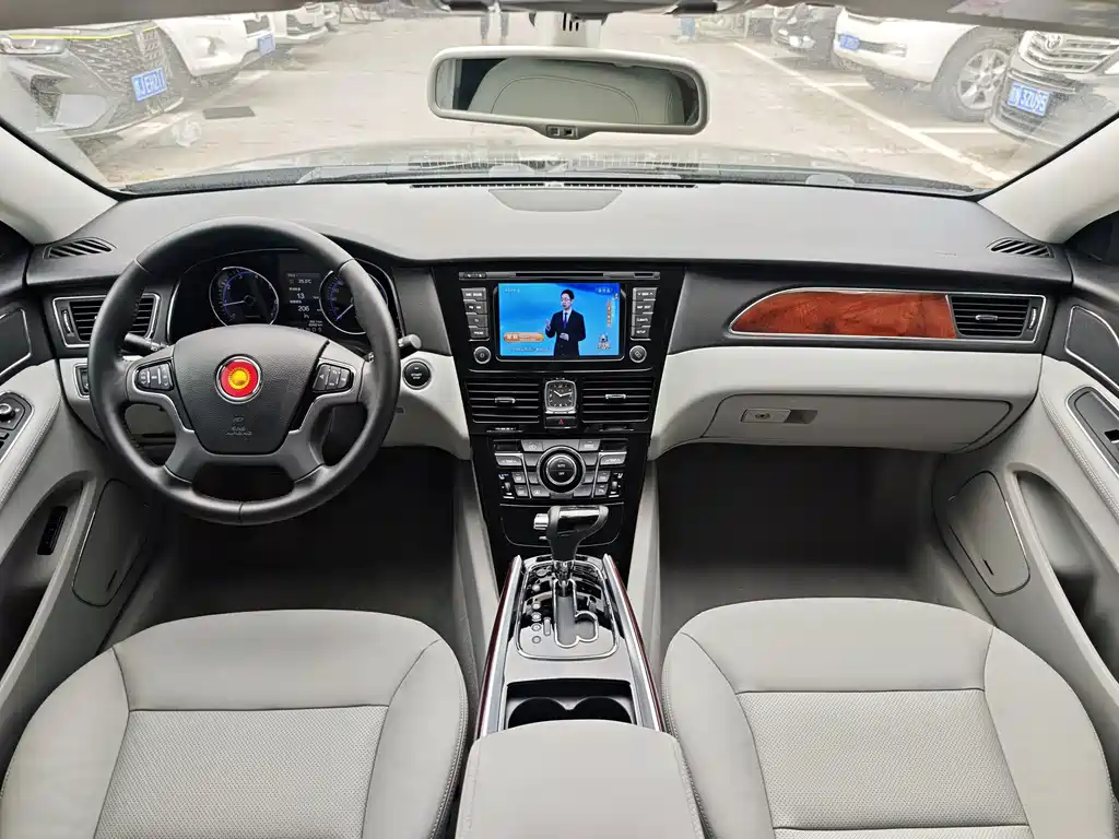 Hongqi Hongqi H7 — миниатюра 9