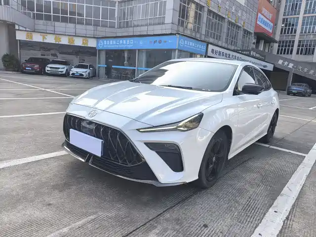 2022 MG 5