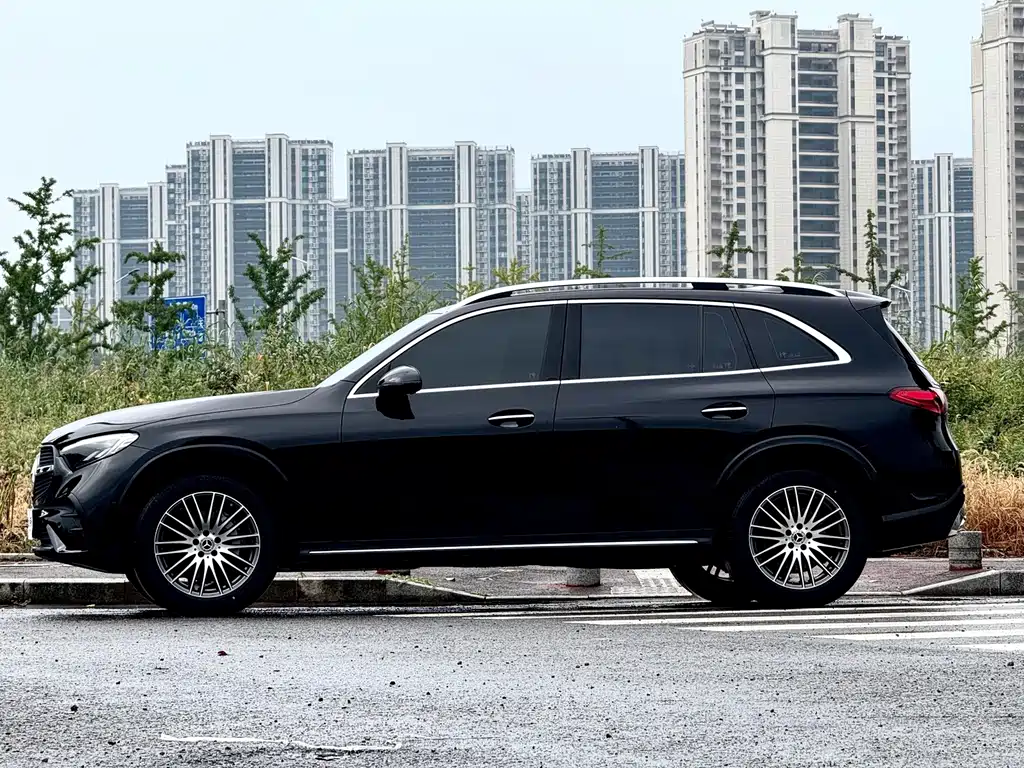 Mercedes-Benz GLC — миниатюра 3