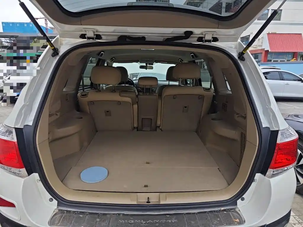 Toyota Highlander — миниатюра 19