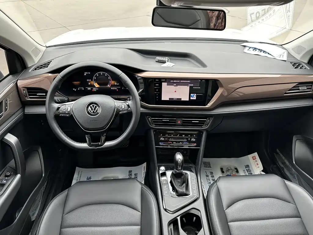 Volkswagen Tharu — миниатюра 8