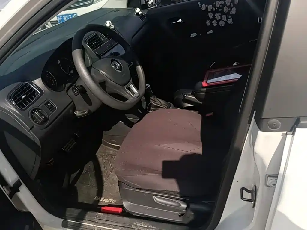 Volkswagen Polo — миниатюра 15