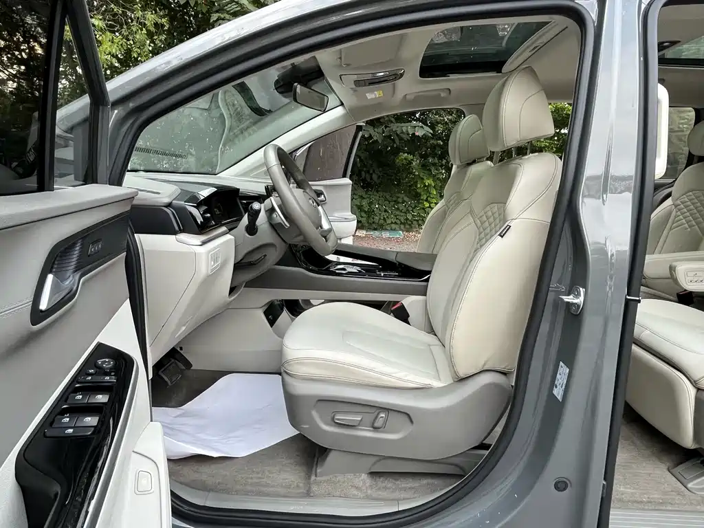 Hyundai Custo — миниатюра 14