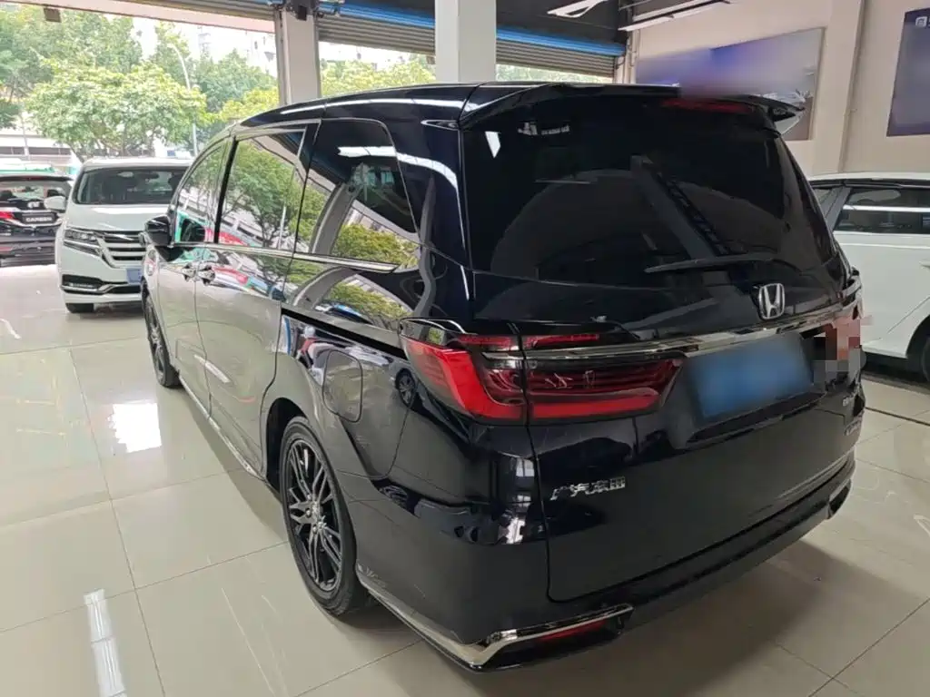 Honda Odyssey — миниатюра 5