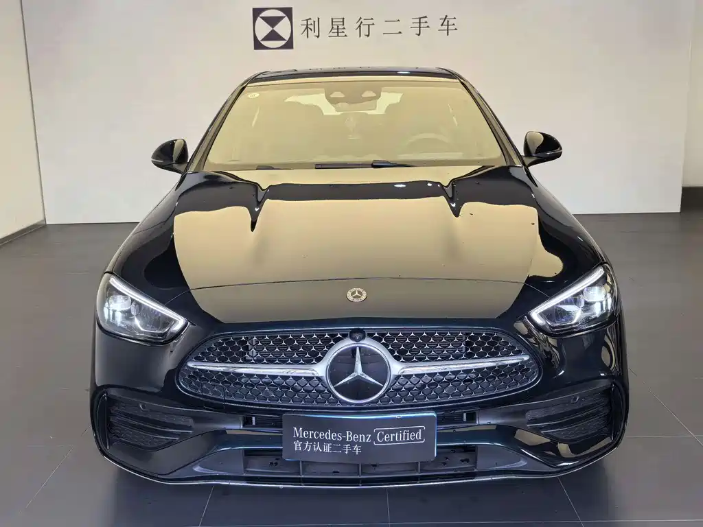 Mercedes-Benz C-Class — миниатюра 3