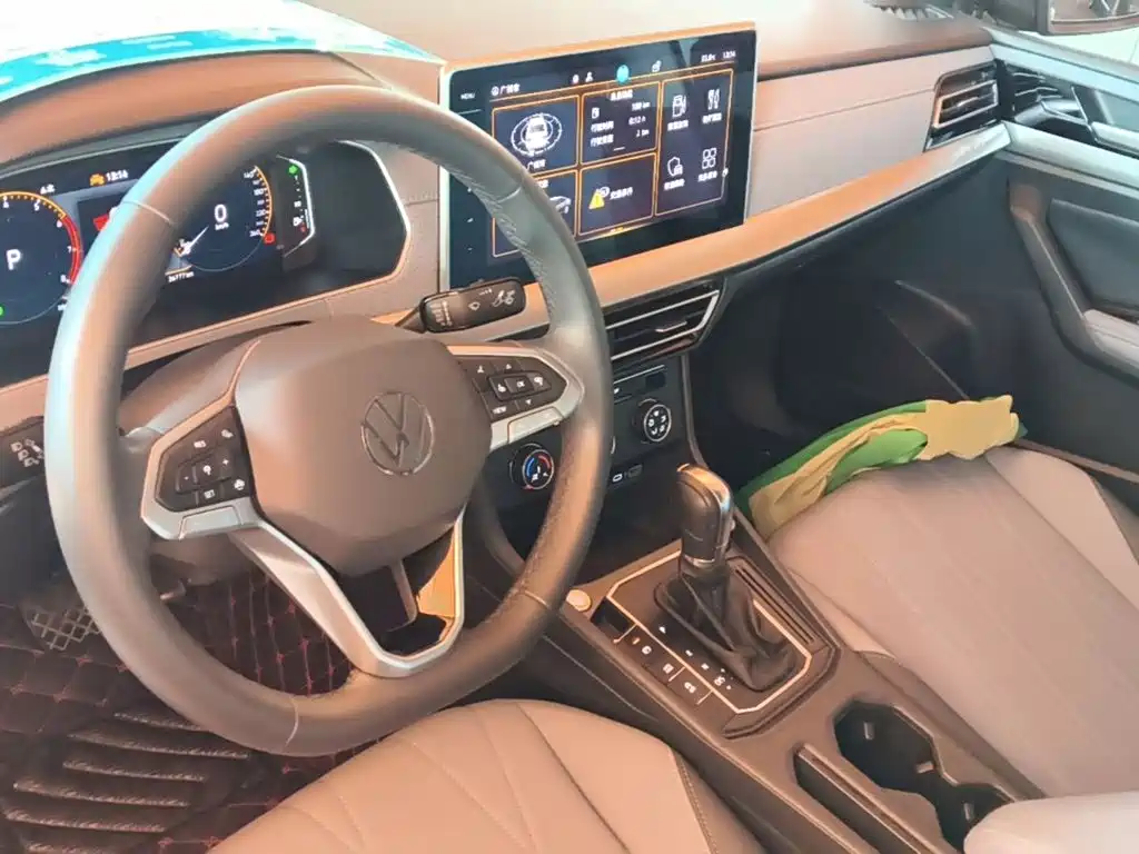 Volkswagen Lavida — миниатюра 10