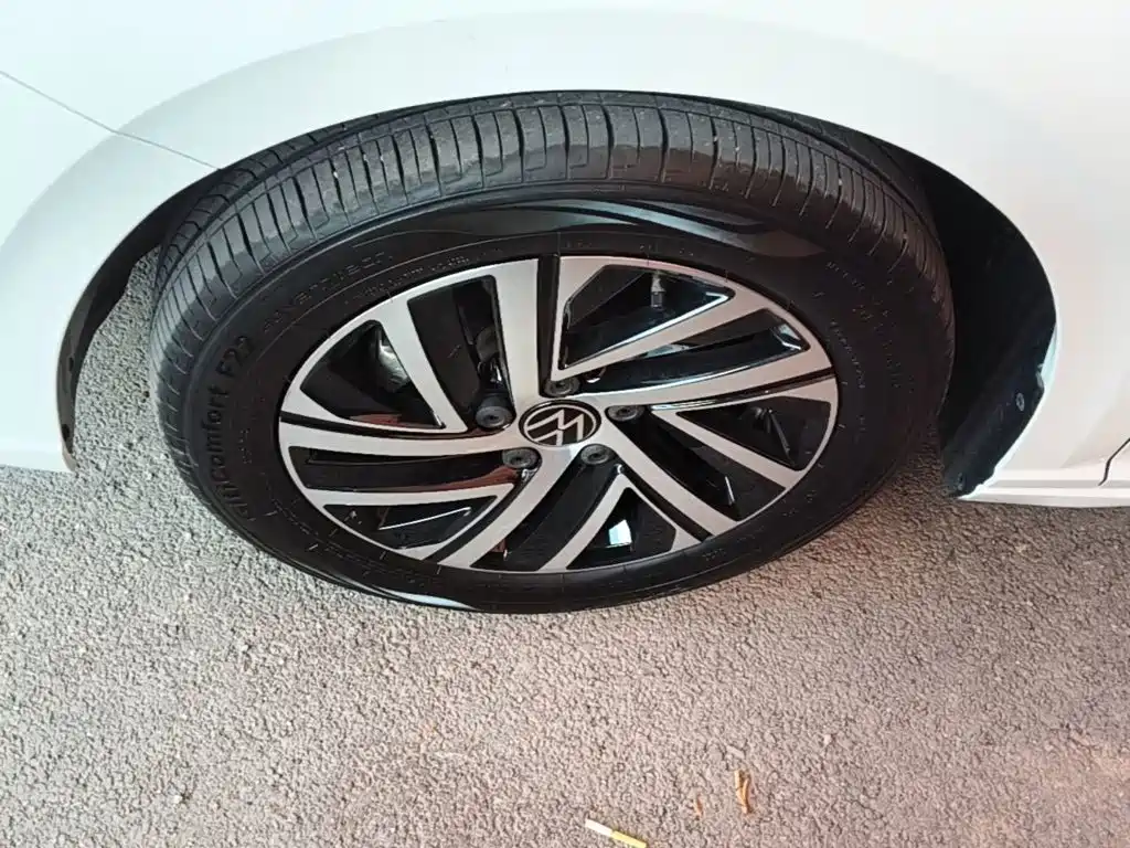 Volkswagen Lavida — миниатюра 23