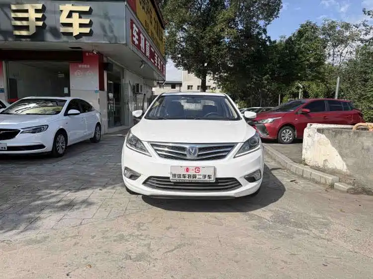 Changan Eado — миниатюра 2