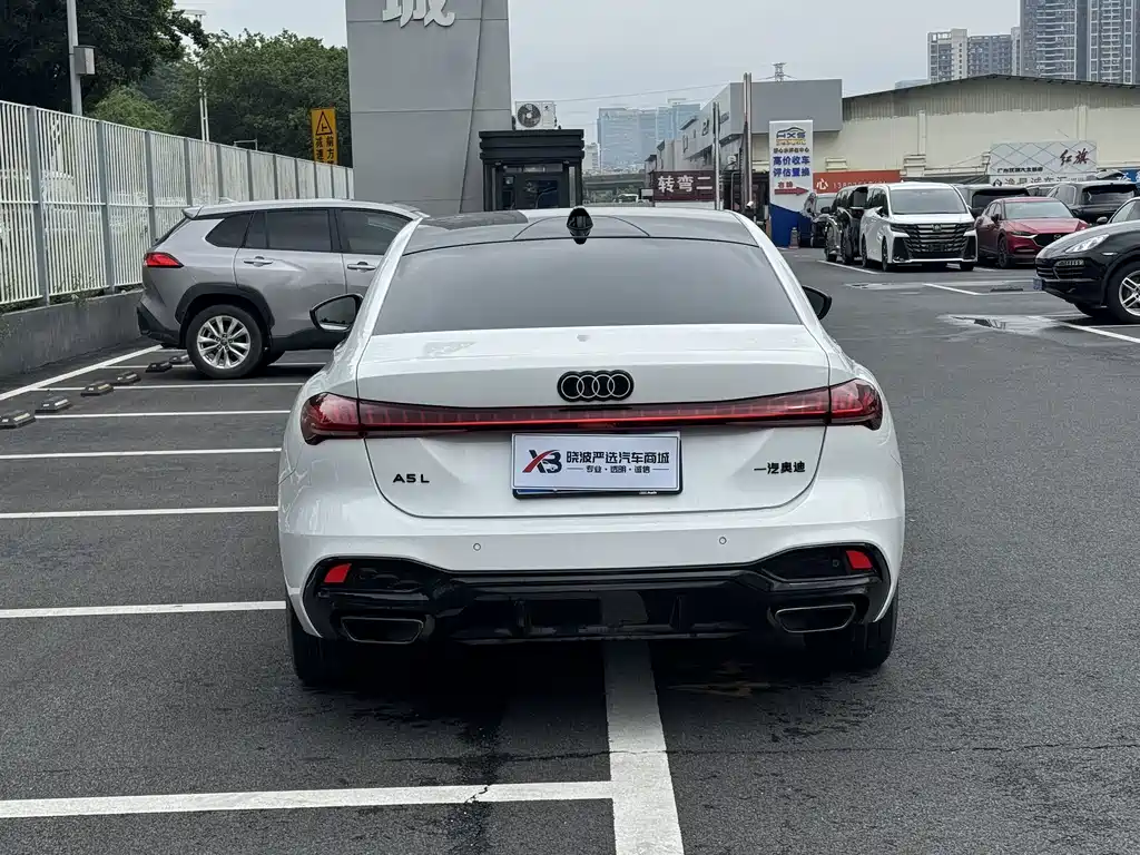 Audi Audi A5L — миниатюра 8