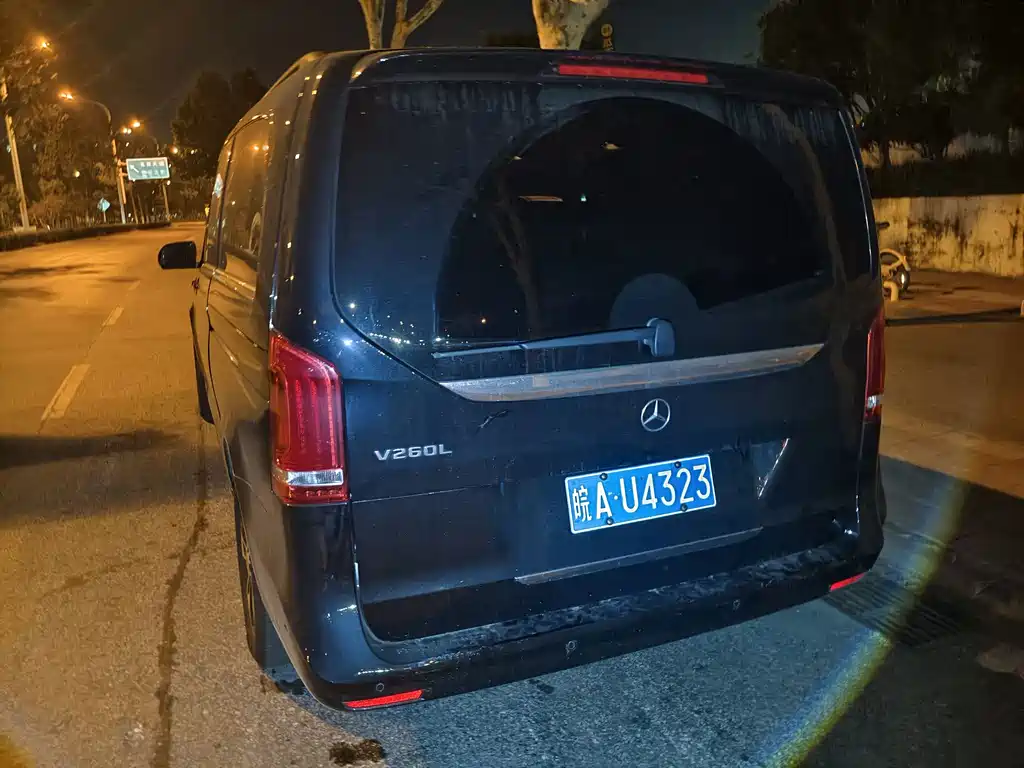 Mercedes-Benz V-Class — миниатюра 14