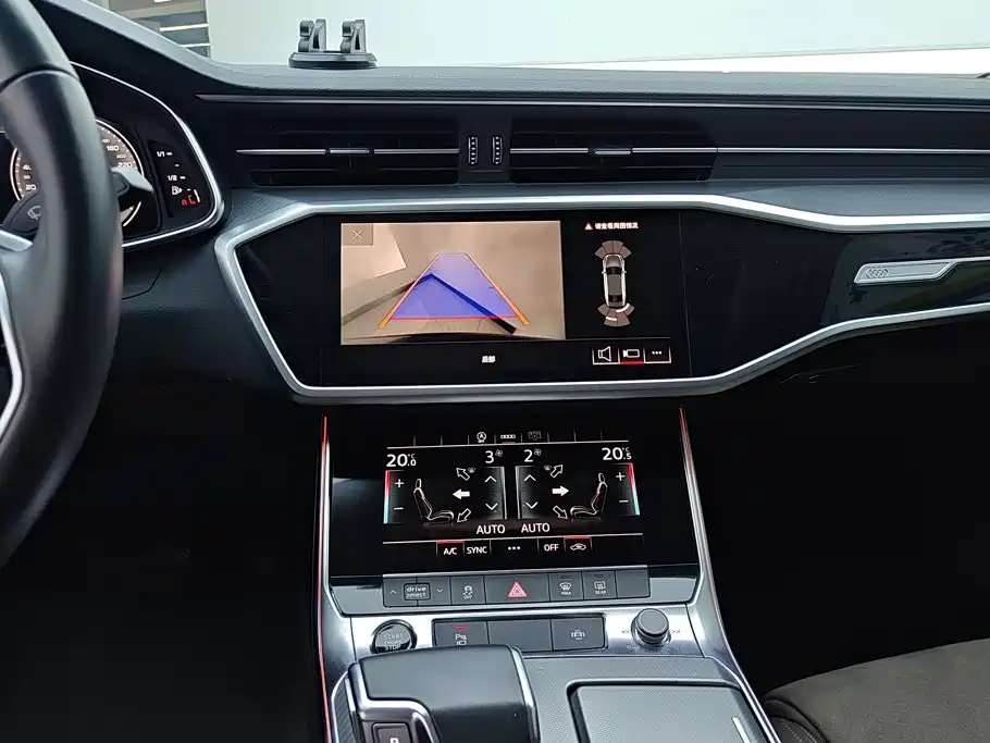 Audi A7L — миниатюра 13