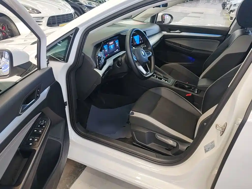 Volkswagen Golf — миниатюра 16