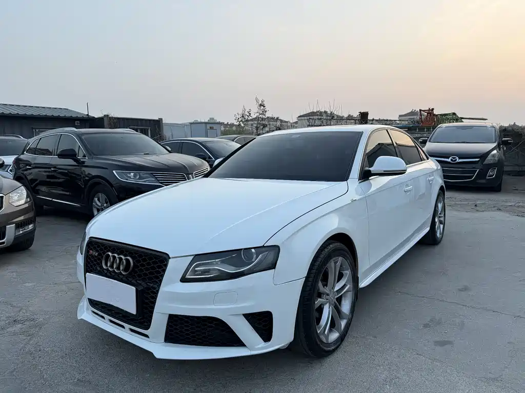 Audi A4L 2011