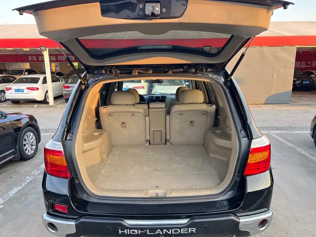 Toyota Highlander — миниатюра 21