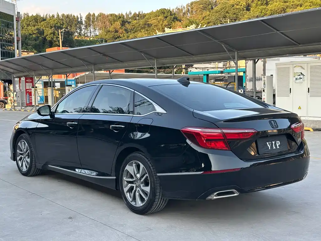 Honda Inspire — миниатюра 4