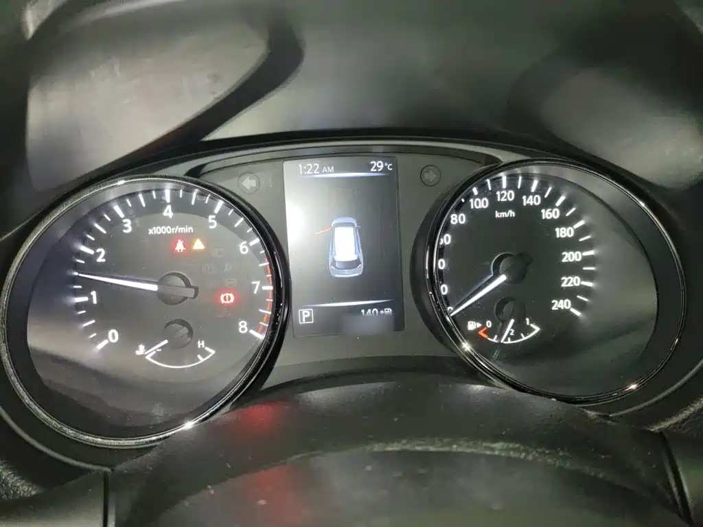 Nissan X-Trail — миниатюра 4